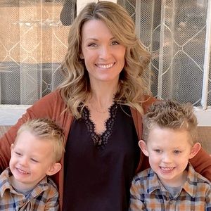 Meet your Posher, Brenna